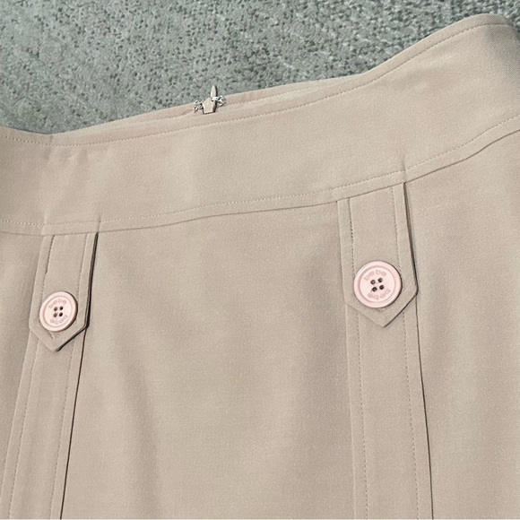 EUC 1990’s Vintage BeBe 2 piece Suit. Beautiful camel color.Size 6/8 - Picture 12 of 16